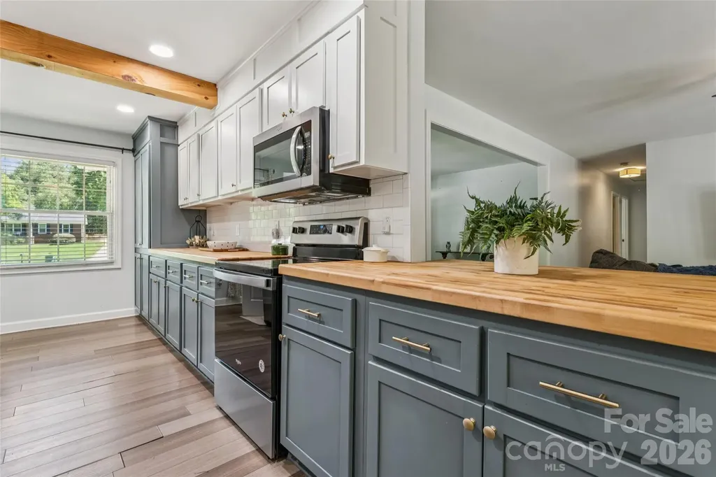 8420 Wilson Woods Drive Charlotte NC 28227