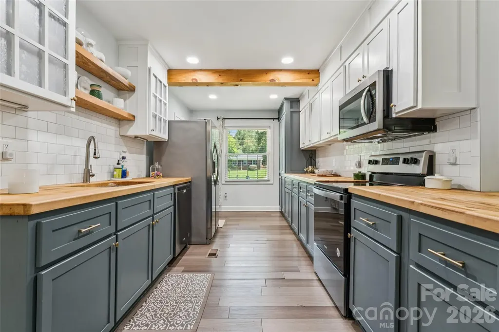 8420 Wilson Woods Drive Charlotte NC 28227
