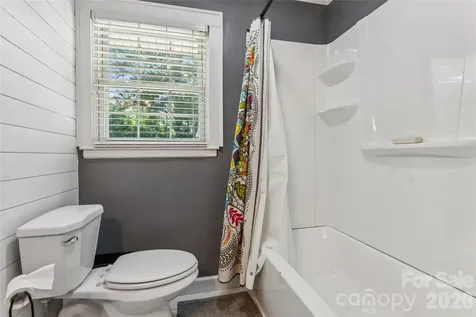 8420 Wilson Woods Drive Charlotte NC 28227