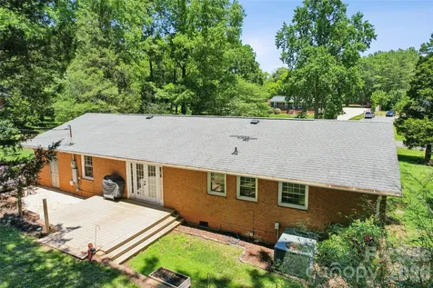 8420 Wilson Woods Drive Charlotte NC 28227