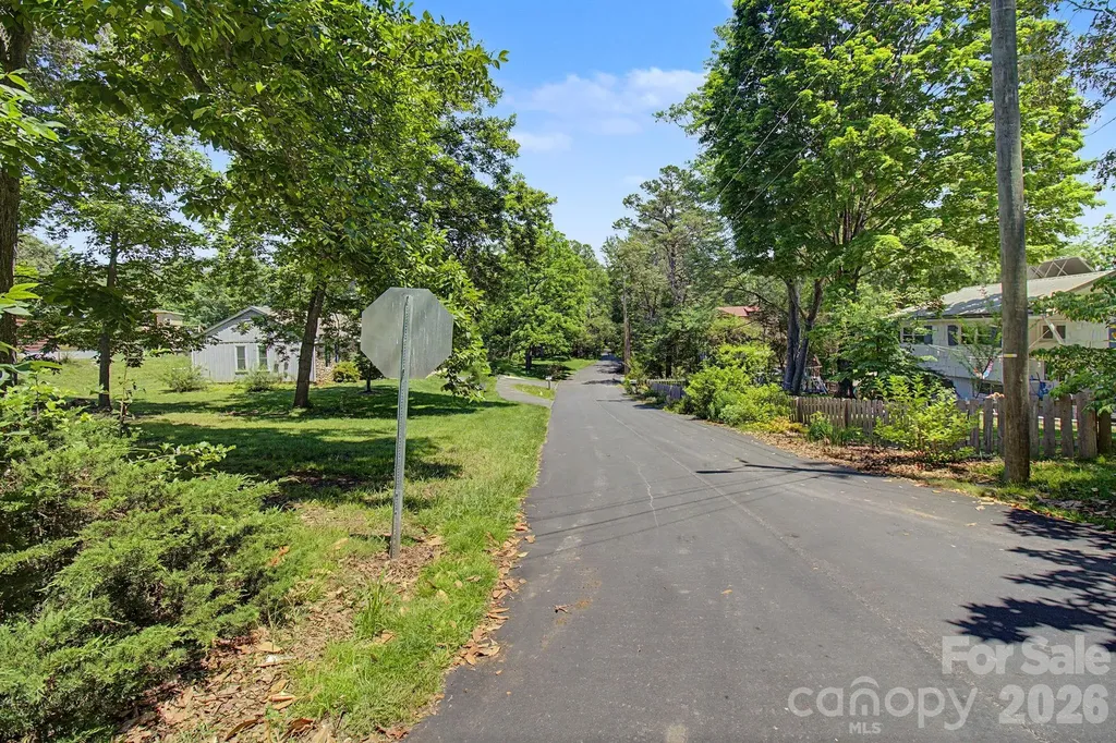 99999 College Crescent Weaverville NC 28787