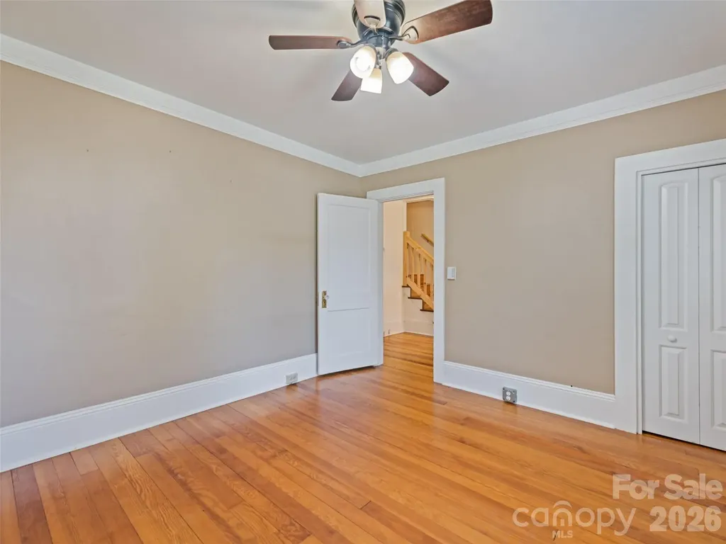 40 Avery Street Waynesville NC 28786