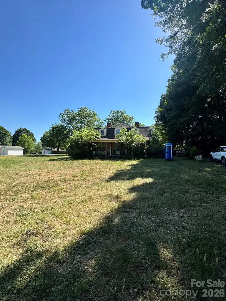 3449 Taylorsville Highway Statesville NC 28625