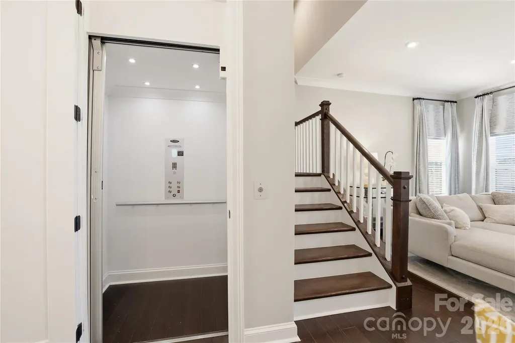 311 Emerson Avenue Charlotte NC 28204