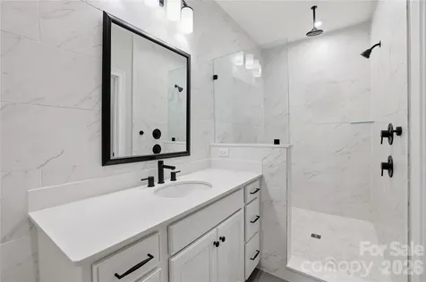 311 Emerson Avenue Charlotte NC 28204