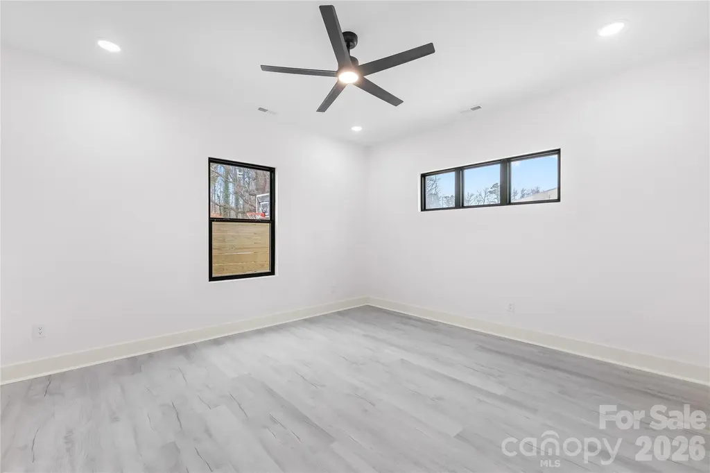 5113 Banfshire Road Charlotte NC 28215