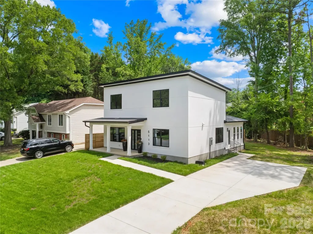 5113 Banfshire Road Charlotte NC 28215