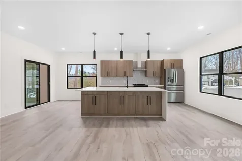 5113 Banfshire Road Charlotte NC 28215