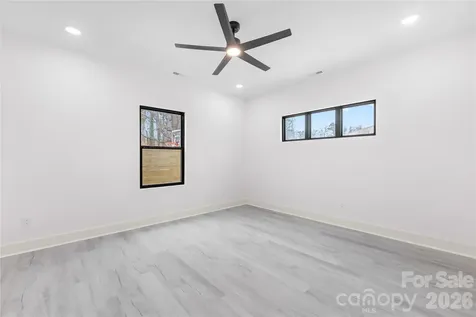 5113 Banfshire Road Charlotte NC 28215