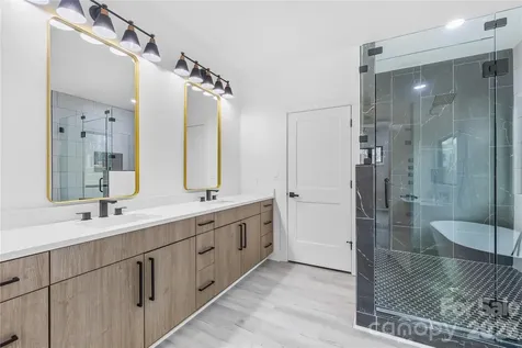 5113 Banfshire Road Charlotte NC 28215