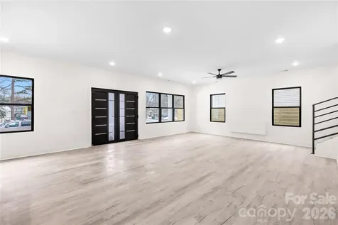 5113 Banfshire Road Charlotte NC 28215