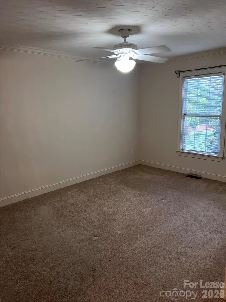 2187 Silver Fox Trail Hickory NC 28601