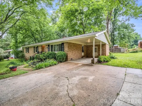 803 Brittain Drive Shelby NC 28150