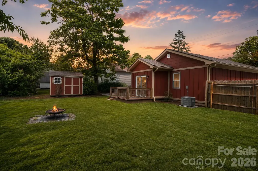 166 Outland Avenue Brevard NC 28712