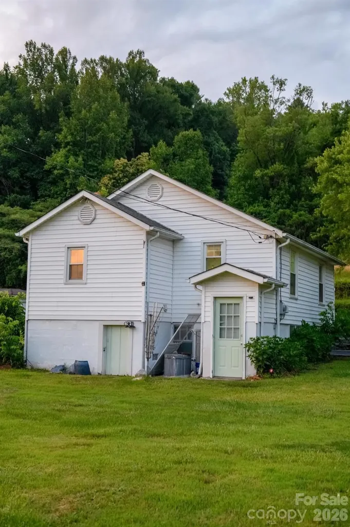 1327 Hwy 268 Highway Lenoir NC 28645