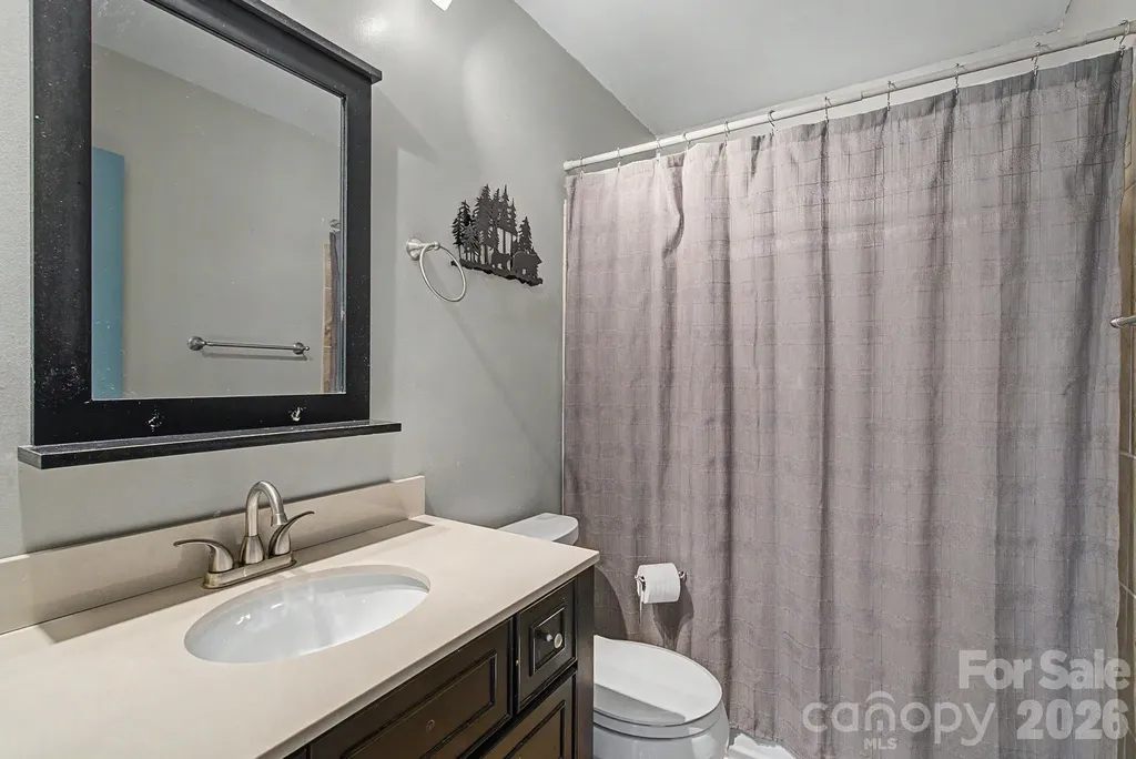 21 Glen Meadows Road Arden NC 28704