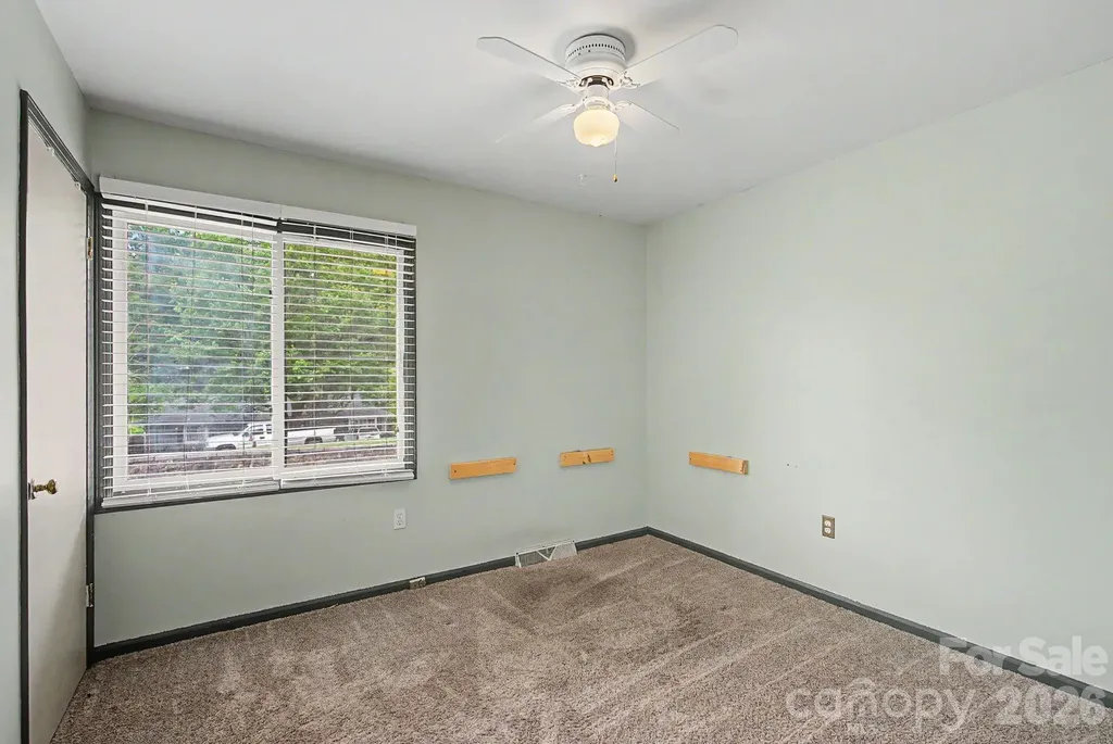 21 Glen Meadows Road Arden NC 28704