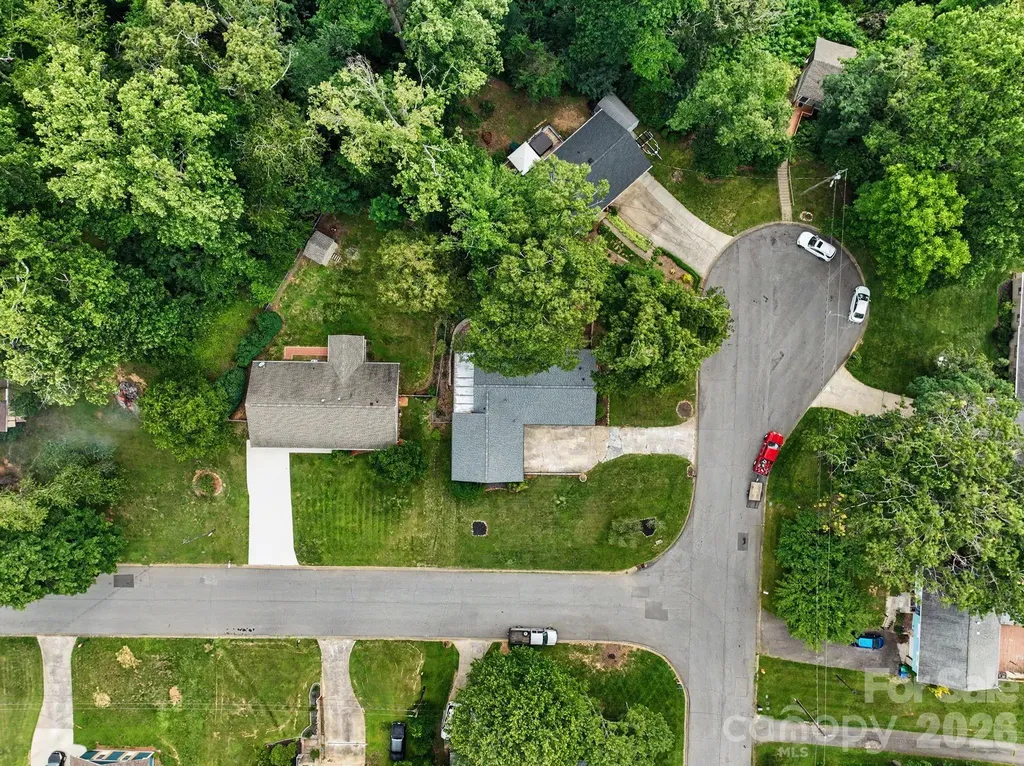 21 Glen Meadows Road Arden NC 28704