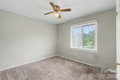 21 Glen Meadows Road Arden NC 28704