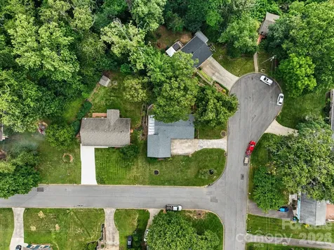 21 Glen Meadows Road Arden NC 28704