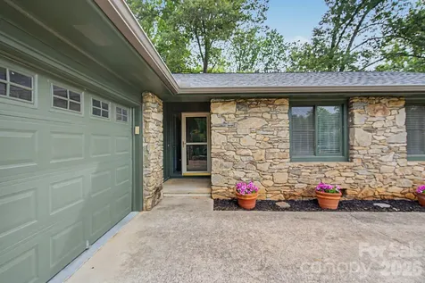 21 Glen Meadows Road Arden NC 28704