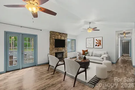 21 Glen Meadows Road Arden NC 28704