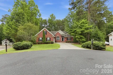 3652 Burton Street Sherrills Ford NC 28673