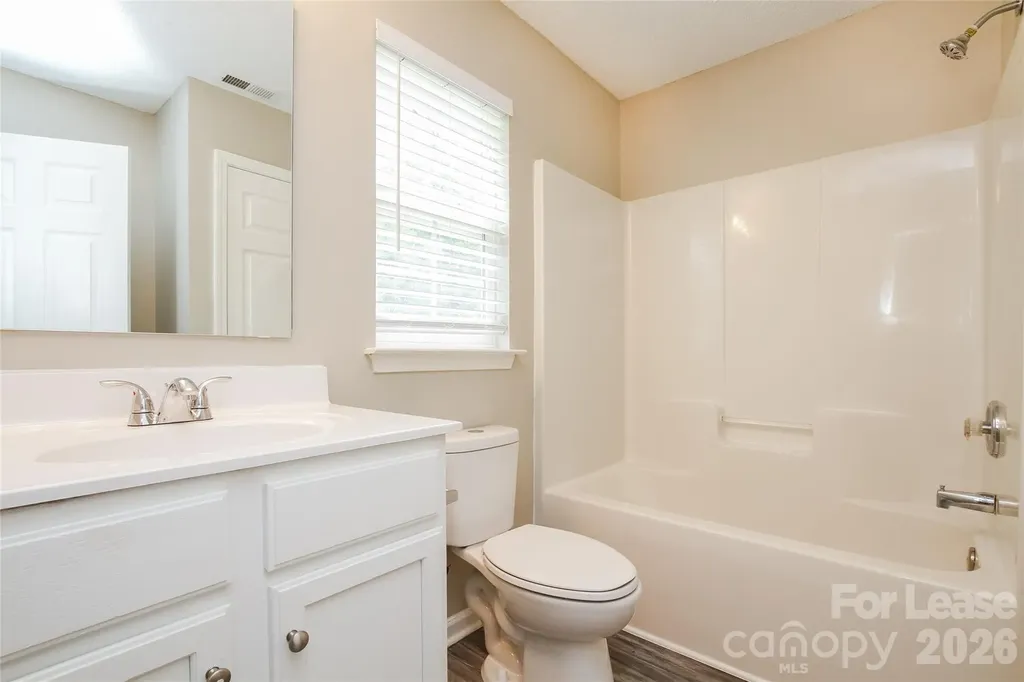 5008 Deerton Road Charlotte NC 28269