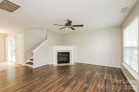 5008 Deerton Road Charlotte NC 28269
