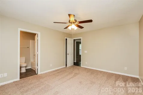 5008 Deerton Road Charlotte NC 28269
