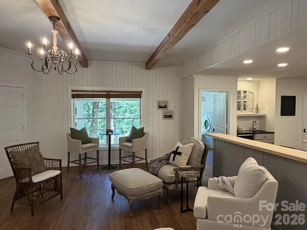 212 Estate Drive Hendersonville NC 28739