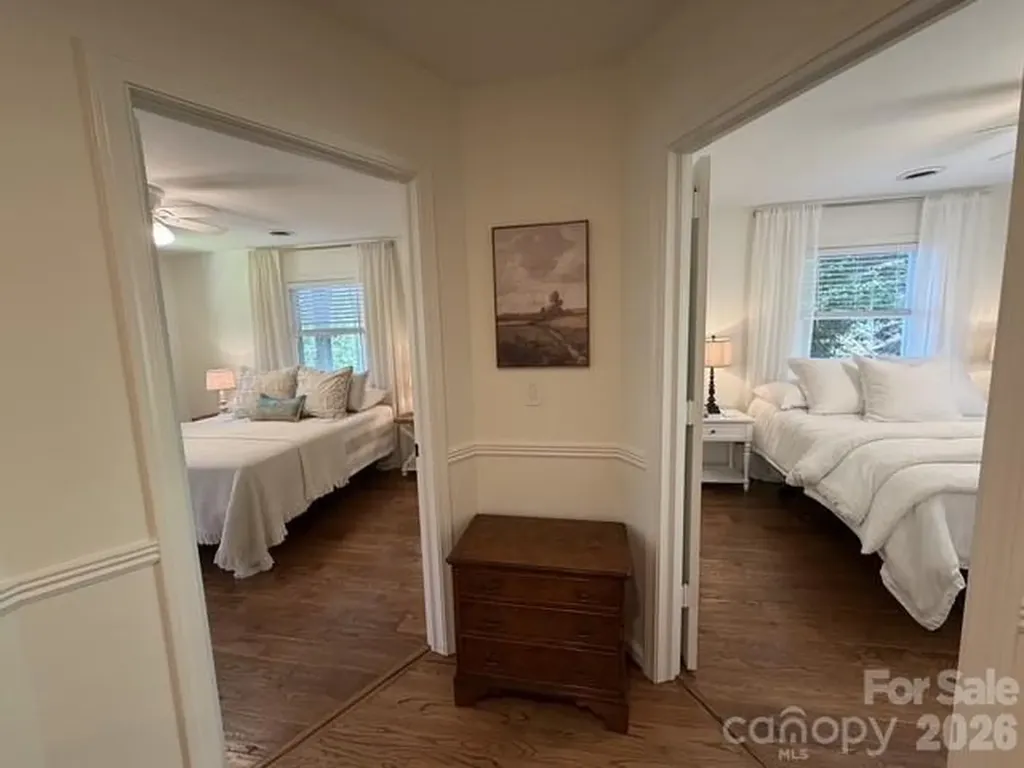 212 Estate Drive Hendersonville NC 28739