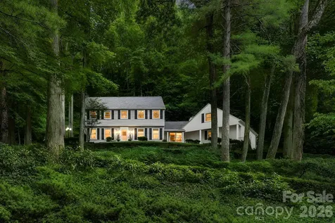 212 Estate Drive Hendersonville NC 28739