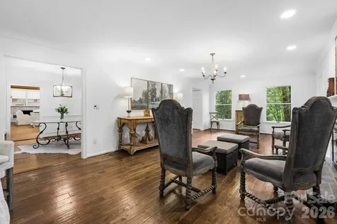 212 Estate Drive Hendersonville NC 28739