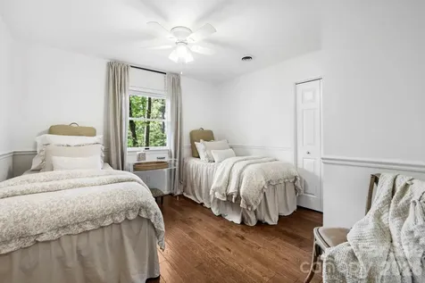 212 Estate Drive Hendersonville NC 28739