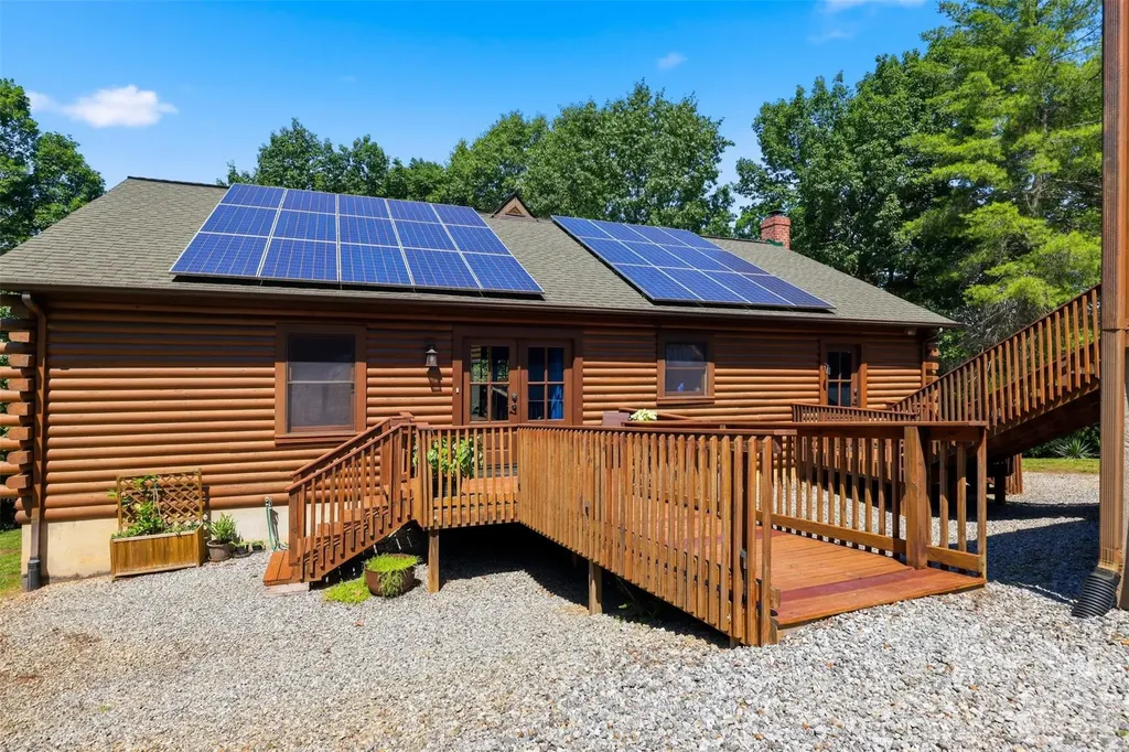 6389 Hwy 64/90 Highway W Taylorsville NC 28681