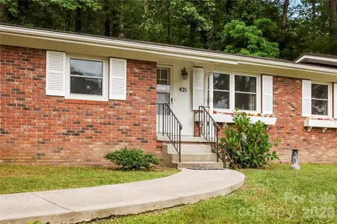 421 Comet Drive Hendersonville NC 28791
