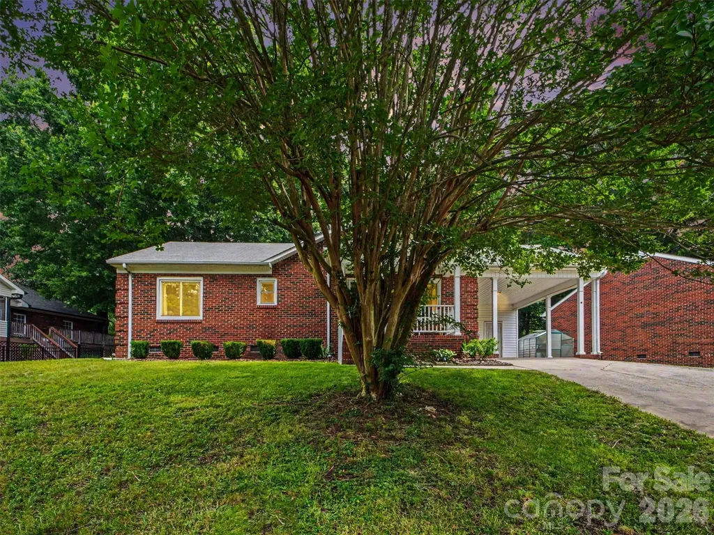 1009 Autumn Lane Concord NC 28025