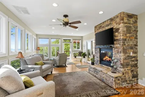 426 Eagle Ridge Road Zirconia NC 28790