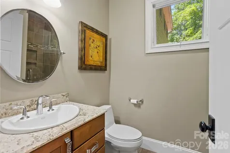 426 Eagle Ridge Road Zirconia NC 28790