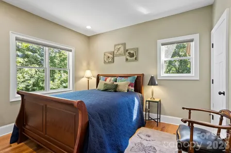 426 Eagle Ridge Road Zirconia NC 28790