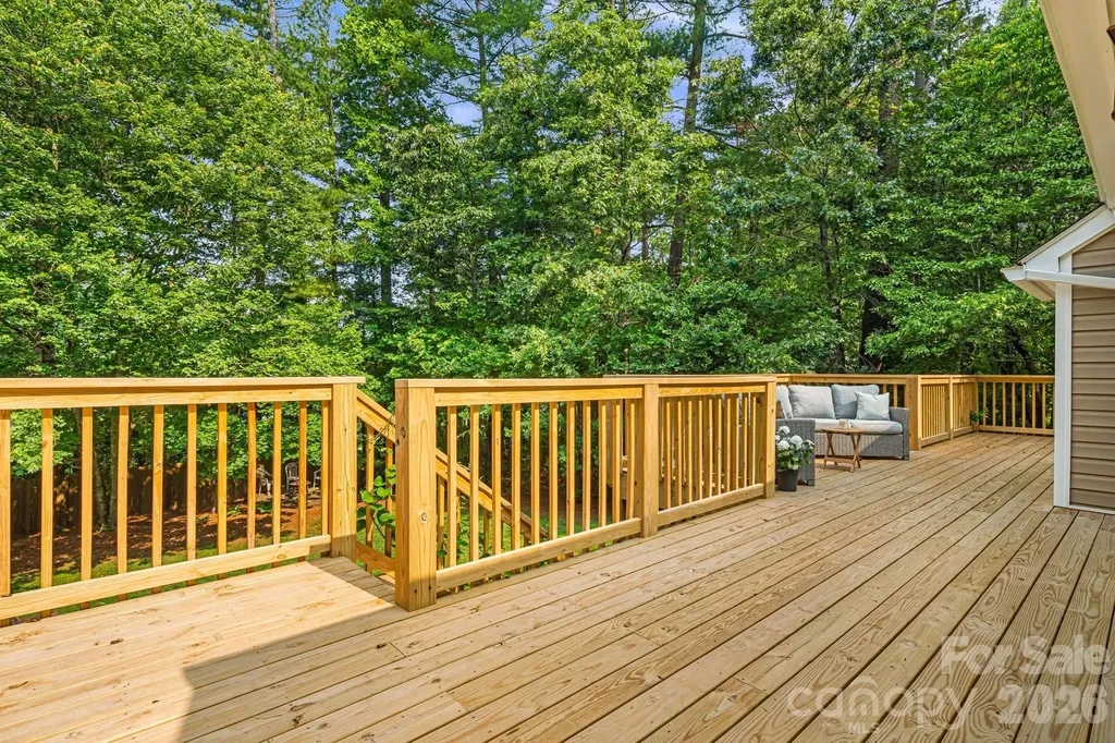 212 Riva Ridge Drive Fairview NC 28730