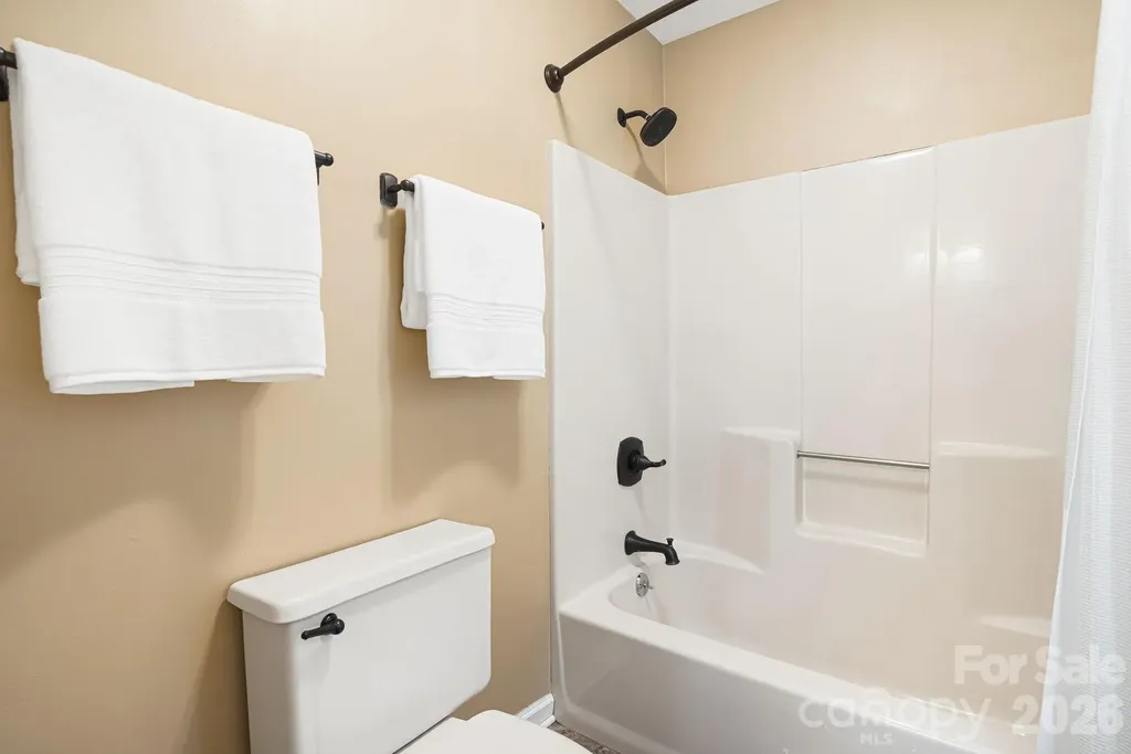 212 Riva Ridge Drive Fairview NC 28730