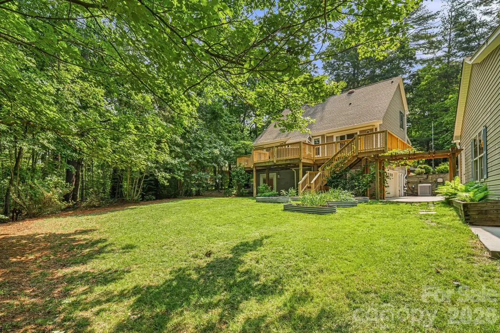 212 Riva Ridge Drive Fairview NC 28730