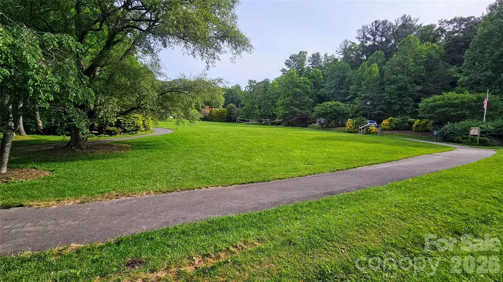 212 Riva Ridge Drive Fairview NC 28730