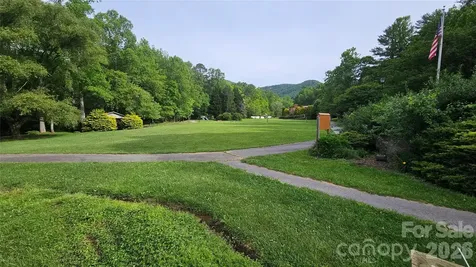 212 Riva Ridge Drive Fairview NC 28730