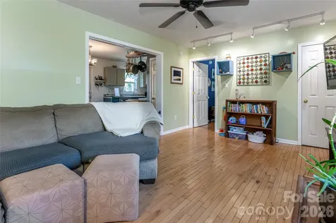 339 Hi Alta Avenue Asheville NC 28806