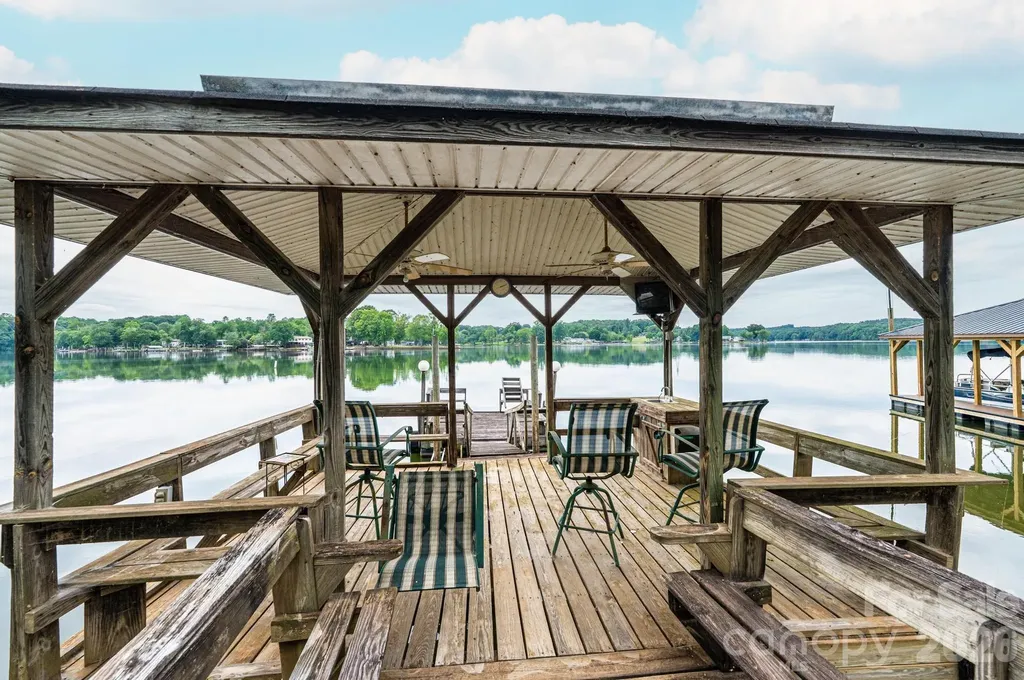 4566 Windward Lane Catawba NC 28609