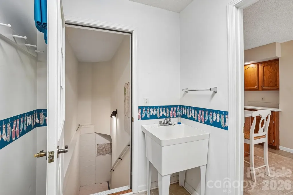 3 Wentworth Court Etowah NC 28729