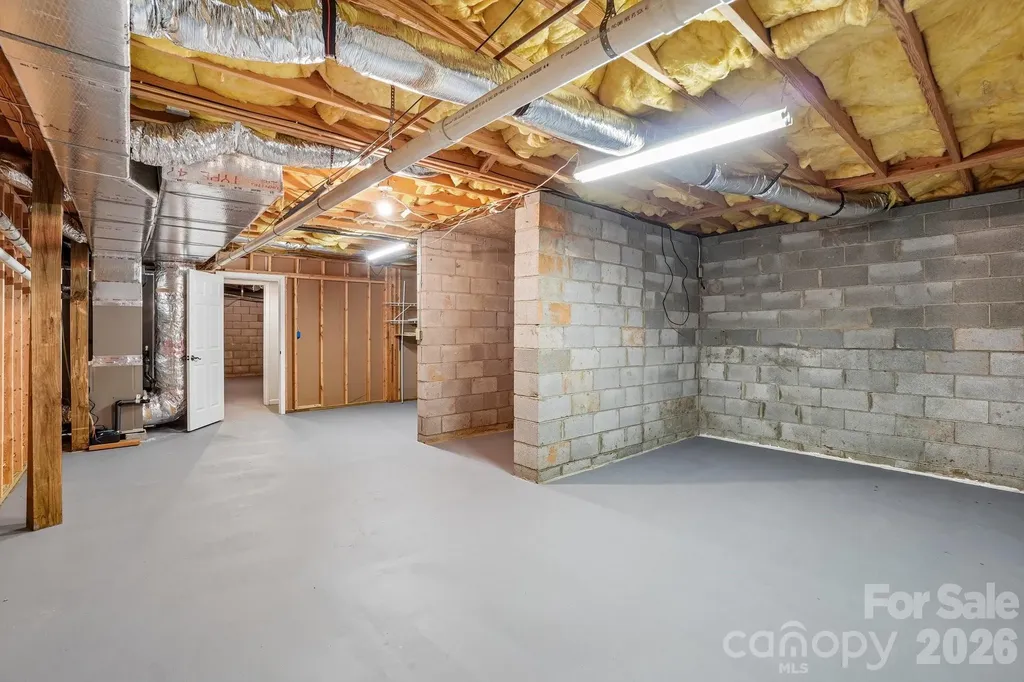 3 Wentworth Court Etowah NC 28729